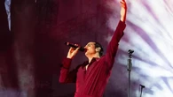 Incredibile Achille Lauro: annuncia l’Olimpico tra un anno, ed è già sold out