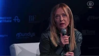 Meloni: "Colpita dalle parole di Trump ma la politica estera non è temptation island e non cambia"