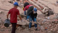 Venezuela, l'instancabile lavoro degli "angeli delle macerie": "Non c'è un secondo da perdere"