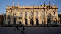 Aggressioni e rapine agli studenti del Politecnico, arrestati due 16enni: con una banda di trenta ragazzi avevano accerchiato le vittime