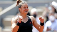 Tennis, Roland Garros: fuori la campionessa uscente Swiatek, semifinale Sakkari-Krejcikova