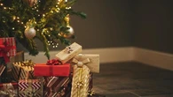 Natale: il 68% degli italiani non intende aumentare il budget dei regali rispetto al 2022