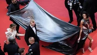 No a nude loook, sneakers o selfie: a Cannes cambiano le regole del red carpet