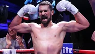 Guido Vianello mai visto: Barriere messo ko al quinto round. “Ora voglio un match con Joshua”
