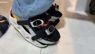 GoOz, le "scarpe" per muoversi nella realtà virtuale inventate da una startup italiana