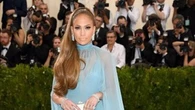 Jennifer Lopez nei guai: denunciata per aver postato foto sui social senza autorizzazione