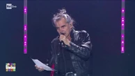 "Mussolini un morto sul lavoro, ma è un traditore": l'intervento di Piero Pelù gela il 1° maggio
