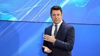 Andrea Giambruno, Mediaset riapre le porte. Berlusconi: “Potrà tornare, è un bravo giornalista”