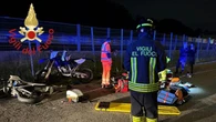 Grandate, si schiantano con le moto: morti Fabio Criscitelli (17 anni) e Laerte Gauli (20 anni)