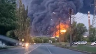 Kiev, "Colpiti aeroporti militari e depositi di carburante russi": le immagini dell'attacco