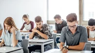 Scuola, ecco i divari nell’apprendimento: al Sud studenti due anni indietro in matematica