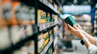 Retail, consumatori ottimisti e cambiano le loro priorità: l’esperienza conta più del prezzo