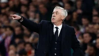 Ancelotti: “Un giocatore si copriva con l’asciugamano per non sentirmi”. E su Nico Paz...
