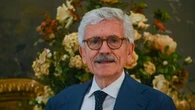 Massimo D’Alema alla parata di Xi Jinping a Pechino: “Spero arrivi da qui un messaggio di pace”