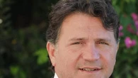 Silvestro nega la violenza: “Denunci pure, ci divertiremo. Io un bel ragazzo, lei normale”