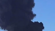 Usa, bombardiere B-52 precipita nel deserto del Mojave: l'enorme colonna di fumo dopo lo schianto