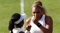 Serena Williams si ritira al Queen’s dopo l’infortunio della compagna di doppio