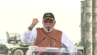 Modi, messaggio al Pakistan: "La nuova India vuole la pace, ma sa come distruggere il nemico"
