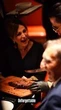 La Russa e Santanchè a cena da Salt Bae a Milano: carne salata col rito-show, poi l’imitazione