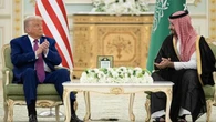 Il calo del petrolio porterà l’Arabia saudita coi piedi per terra e in cerca di capitali Usa