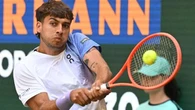 Cobolli eliminato a Halle, Zverev vince in due set: in semifinale nessun italiano
