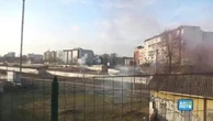 A Milano la protesta contro le Olimpiadi: lancio di petardi e fuochi d'artificio sui binari