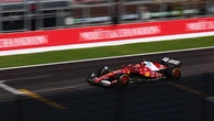 Leclerc si arrabbia con i box prima del podio su Verstappen: “Lasciatemi stare e mantenete la calma”