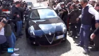 Pavia: Andrea Sempio lascia la Procura, l'assedio dei giornalisti all'auto e le sirene della Polizia