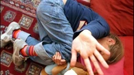 Trento, violentava le figlie di 3 e 6 anni e si filmava: condannato a 6 anni e 8 mesi