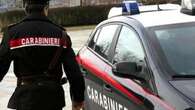 Rifiuta l’invito dell’ex, lui la aggredisce in strada e minaccia anche i carabinieri: arrestato