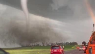 Stati Uniti: tornado in Dakota, paura in autostrada