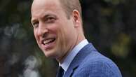 Il principe William serve gli hamburger in un food truck al centro di Londra