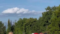 G7, Macron posta l'arrivo di Meloni con il sottofondo di "Felicità" di Al Bano e Romina