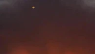 Ucraina, i russi bombardano la città di Kremenchuk: alte colonne di fumo all'alba dopo il raid