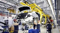 Auto, Elkann chiede certezze alla Ue. Maserati da Mirafiori torna a Modena