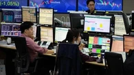 Le Borse oggi, 15 agosto. Mercati asiatici in rialzo, Milano chiusa per il Ferragosto