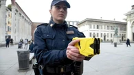 “Il taser può causare arresti cardiaci”. Parla Doug Zipes, il medico che ha studiato le vittime Usa