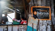 El Salvador, il "presidente ragazzino" vuole rendere i bitcoin valuta legale. Sarebbe il primo paese a farlo
