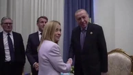 Erdogan scherza con Meloni: "Stai bene, ma dovresti smettere di fumare"