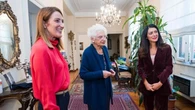 Liliana Segre incontra Roberta Metsola e Pina Picierno: “Da lei una lezione di dignità e Memoria”