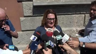 Accoltellato a Milano, l'avvocata dell'aggressore: "Non ricorda assolutamente nulla. È smarrito"