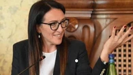 La dem Valente dopo gli attacchi degli hater incel: “Non si deve rendere neutra la violenza”