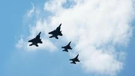 Guerra in Iran, le news di oggi. Sale la tensione, gli Usa inviano F-16 e F-35 e diramano un’allerta globale sui viaggi