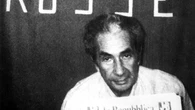 Meloni ricorda Moro e Impastato: “Hanno segnato la storia d’Italia”. Corona di fiori in via Caetani