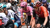 Giro d'Italia, il peso degli abbuoni. Del Toro: “Non sto sprecando più degli altri”