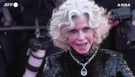 Cannes, da Jane Fonda a Dami Moore, Gongi Li e Joan Collins: i volti del festival