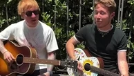 Ed Sheeran e Alpha, il duetto a sorpresa prima del concerto di Roma