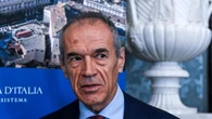 Cottarelli: “Io candidato sindaco a Milano? Se me lo chiedessero ci penserei”. Incontro Schlein-Sala
