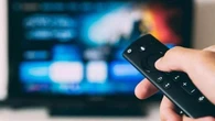 Ascolti tv, sorpasso del Tg5 sul Tg1: l’edizione serale vinta con il 22.3% di share contro il 21.6%