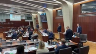Al Pirellone la protesta del centrosinistra: "Nel bilancio solo mance, nulla su sanità e casa"